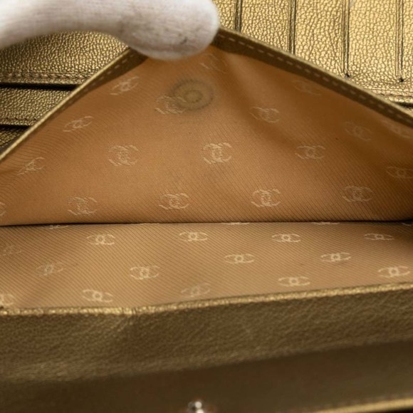 Chanel CC Trifold Wallet Leather Long Wallet in Good condition - Picture 6 of 10